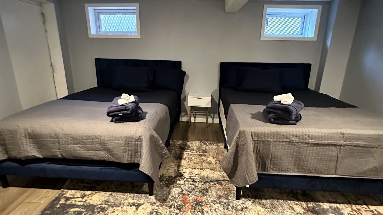 Photo of Bedroom in Forest Hill