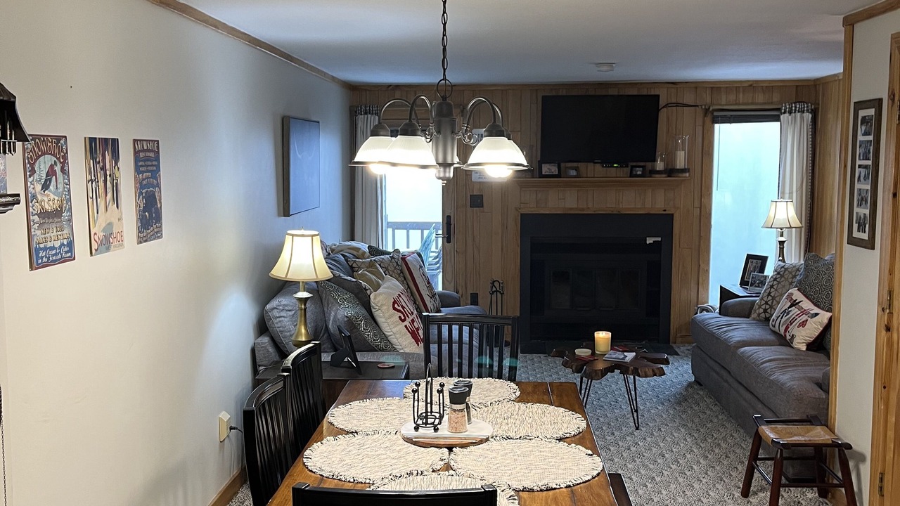 Photo of Livingroom in Edray