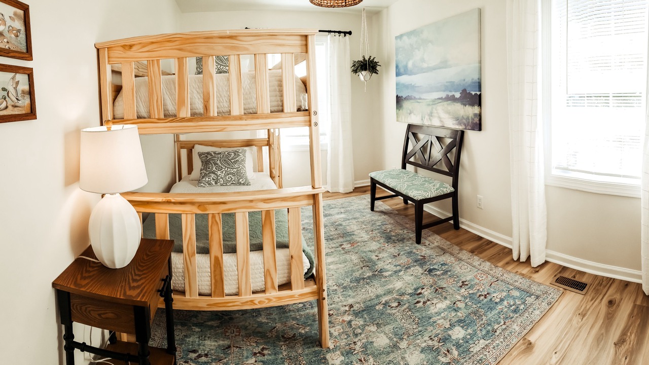 Photo of Bedroom in Colonial Beach