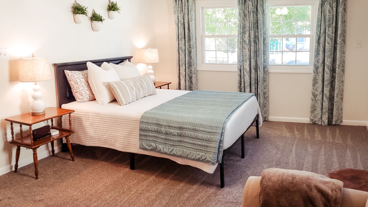 Photo of Bedroom in Colonial Beach