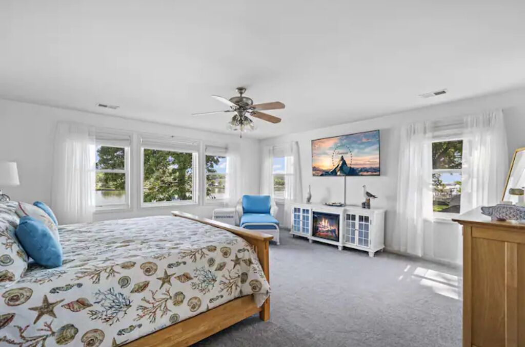 Photo of Bedroom in Cobb Island