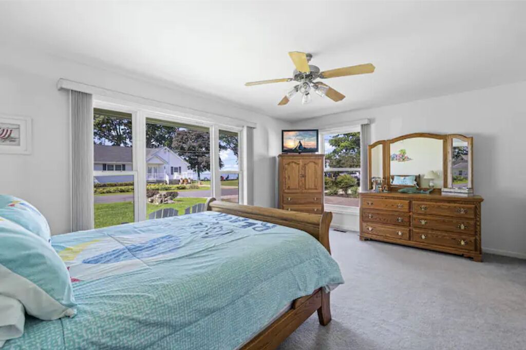 Photo of Bedroom in Cobb Island