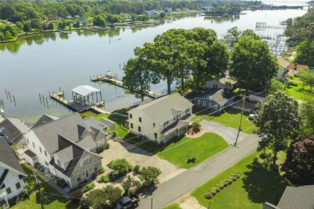 Photo of Outdoor in Cobb Island