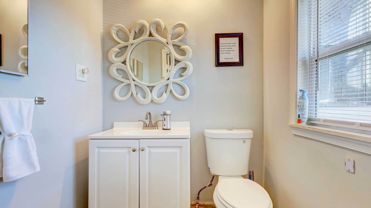 Photo of Bathroom in Laurel