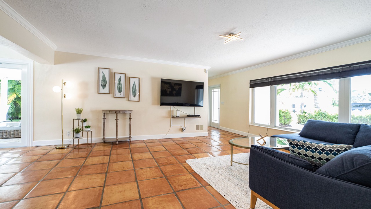 Photo of Livingroom in Central Fort Lauderdale
