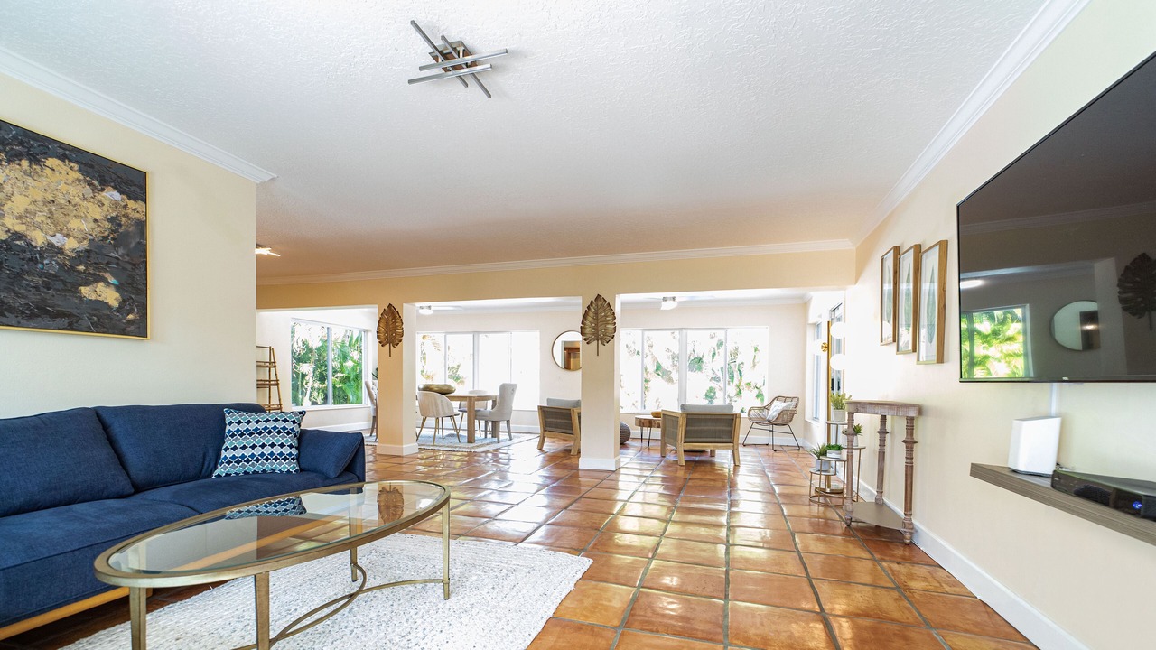 Photo of Livingroom in Central Fort Lauderdale