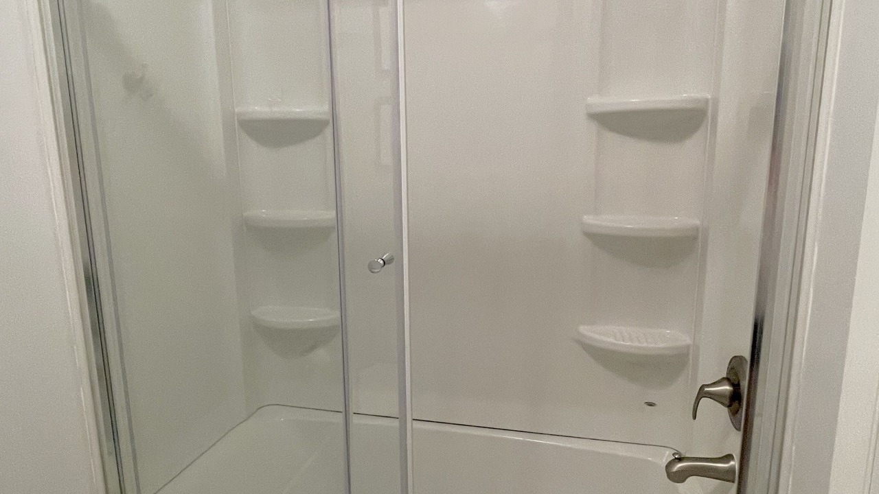 Photo of Bathroom in Country Club Estates
