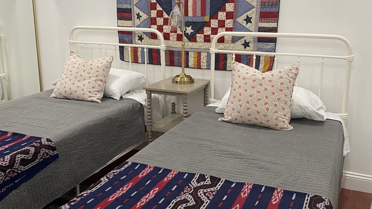 Photo of Bedroom in Pico - Robertson