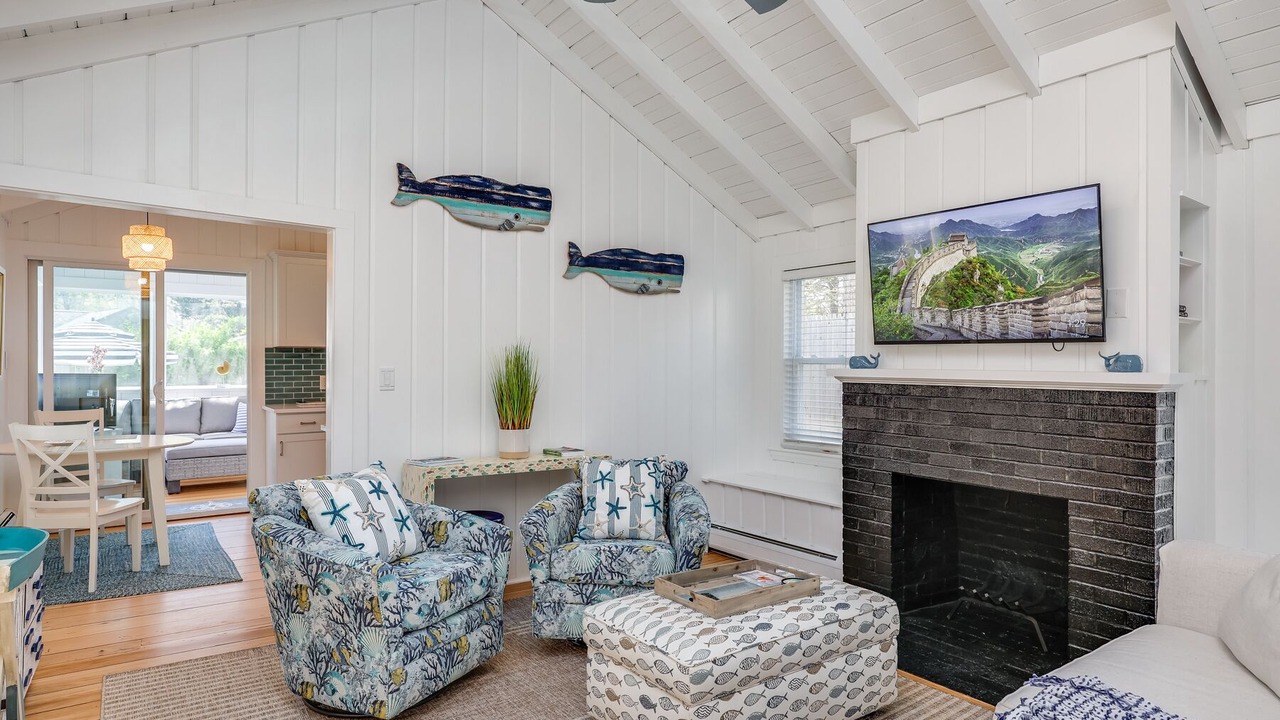 Photo of Bedroom in Northwest Harwich
