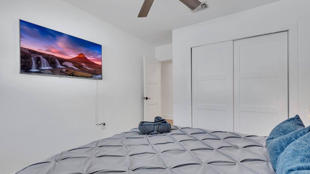Photo of Bedroom in Ojus