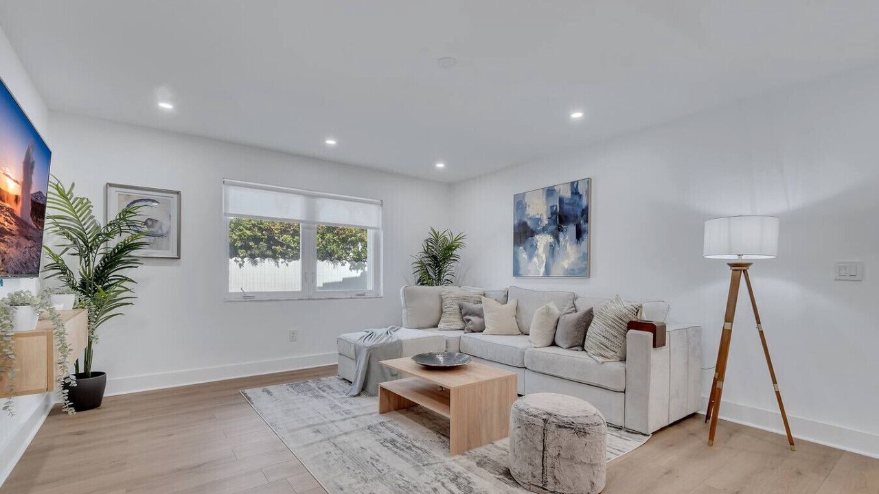 Photo of Livingroom in Ojus