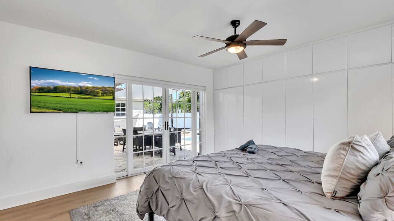 Photo of Bedroom in Ojus