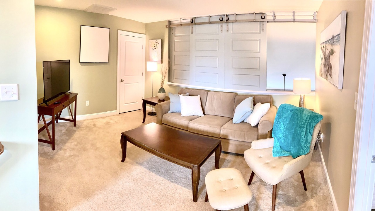Photo of Livingroom in Frankford