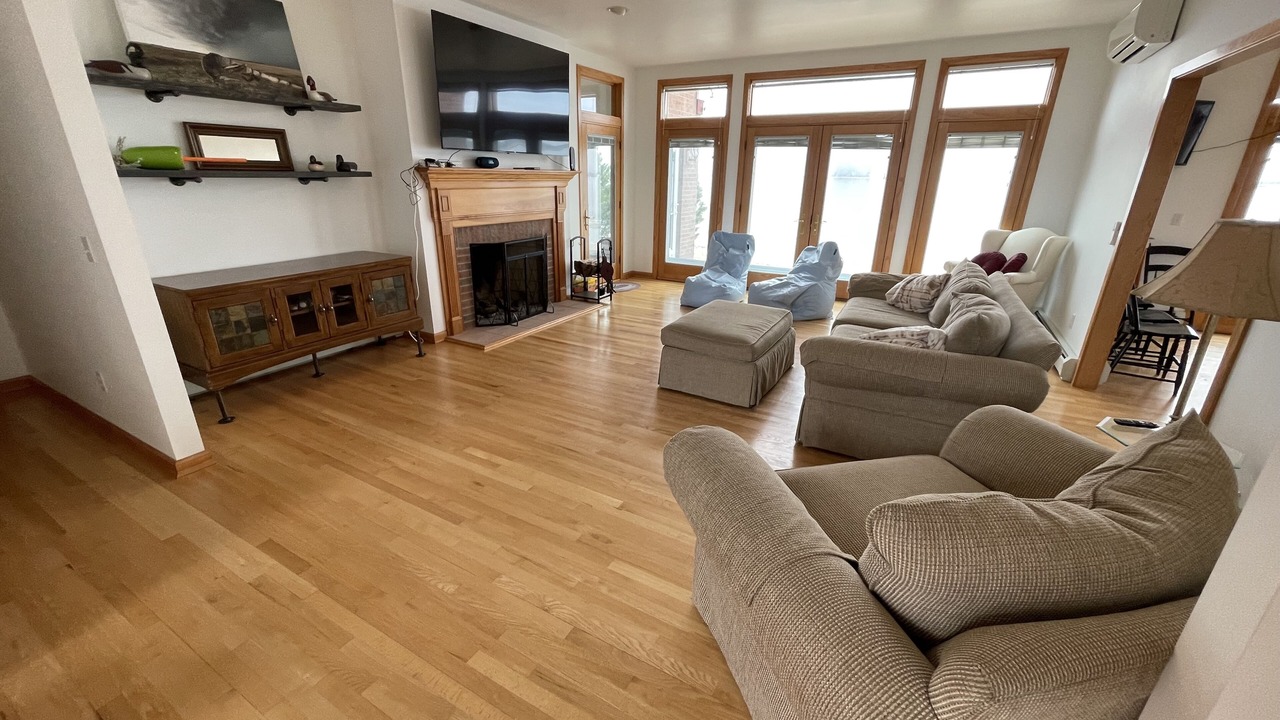 Photo of Livingroom in Quantico