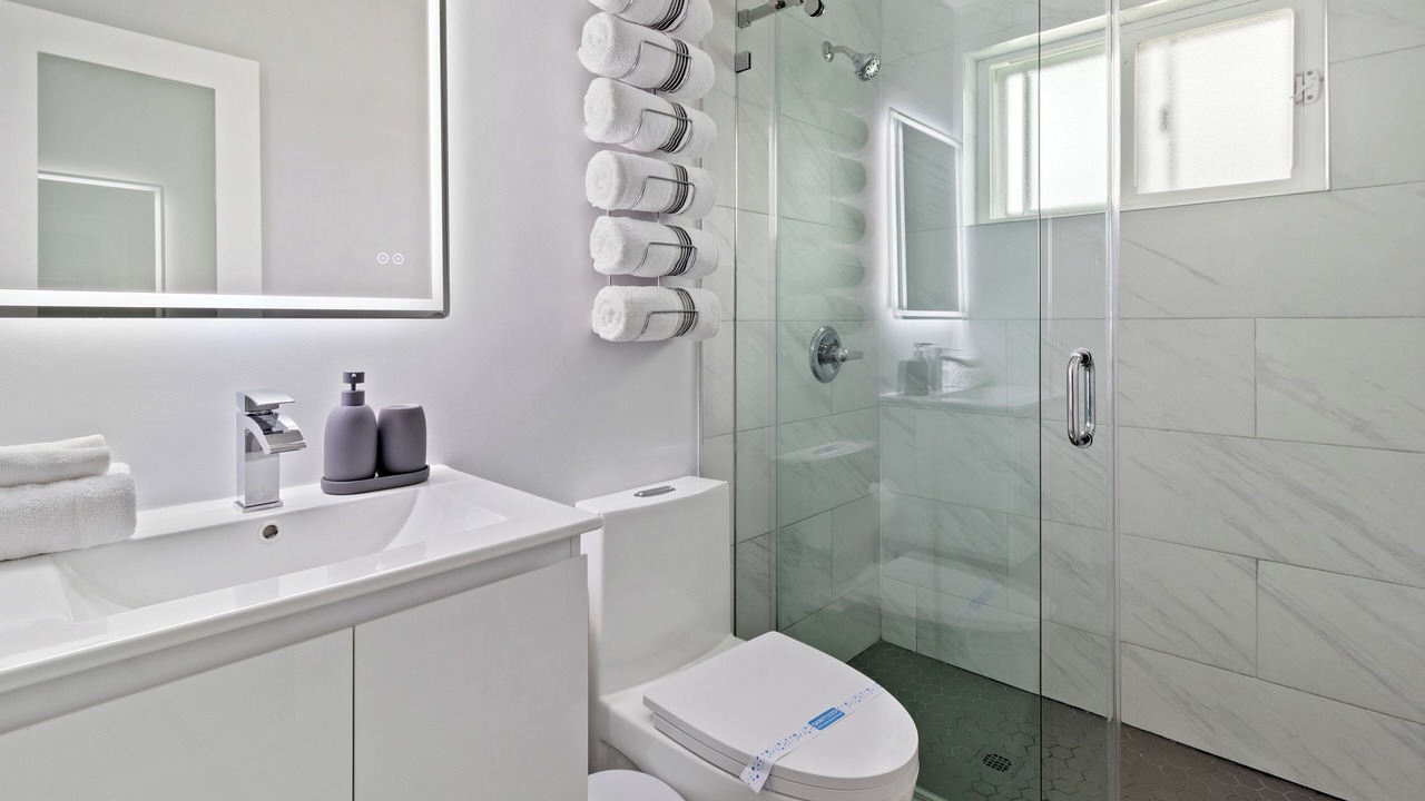 Photo of Bathroom in Dania Beach