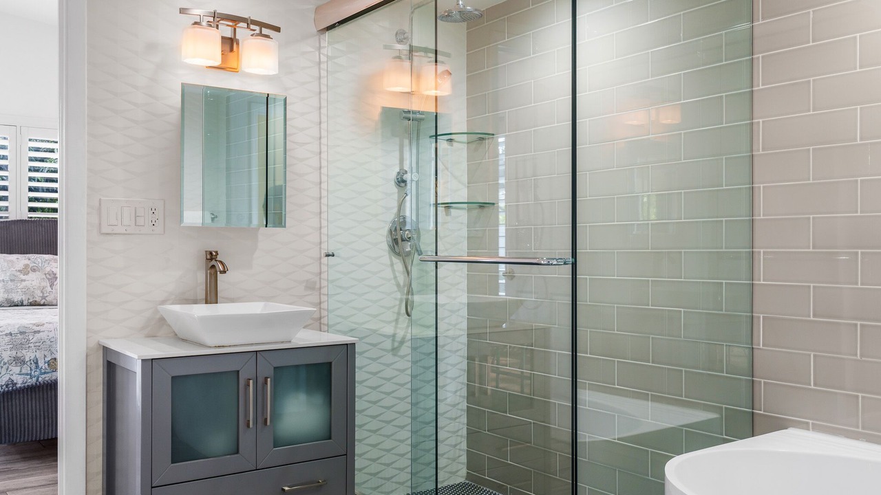 Photo of Bathroom in Hollywood Hills