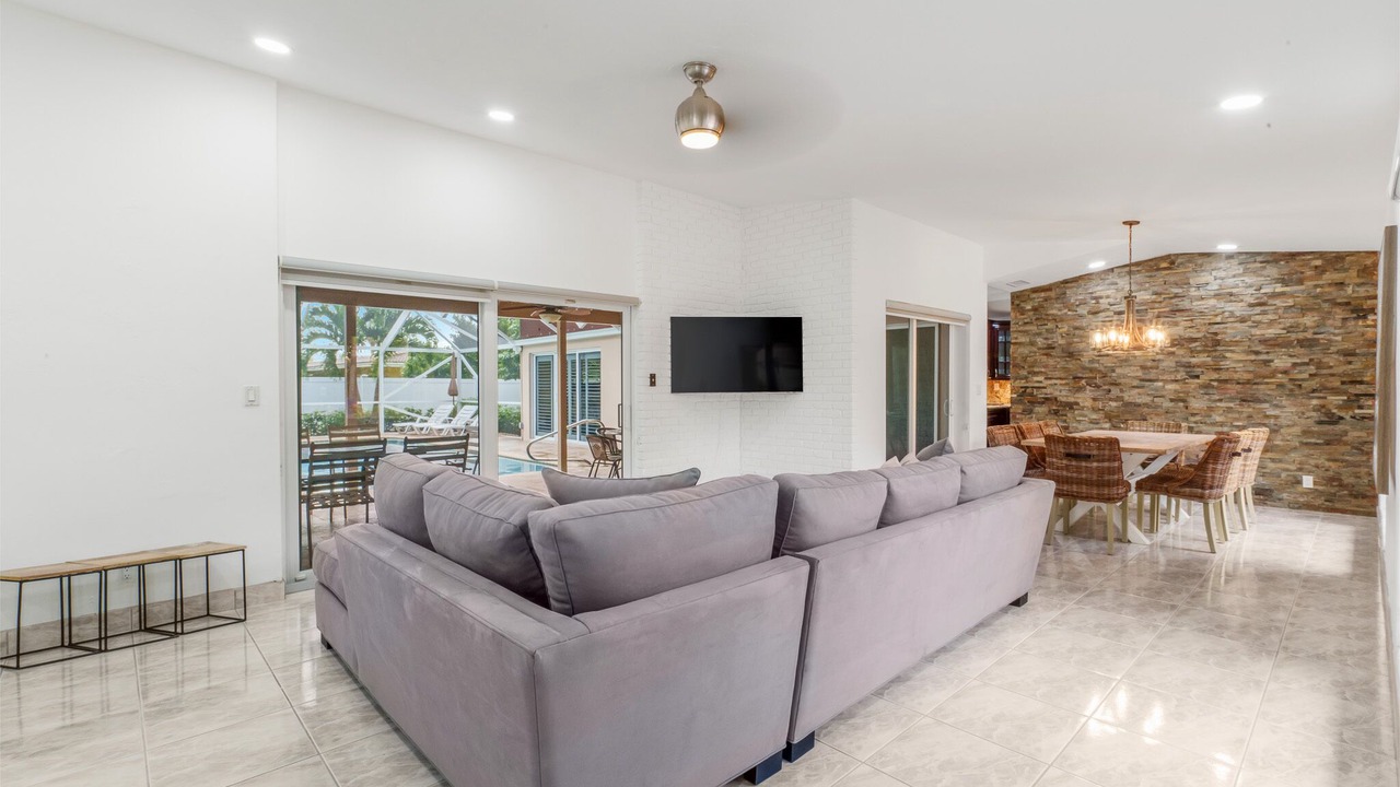 Photo of Livingroom in Hollywood Hills