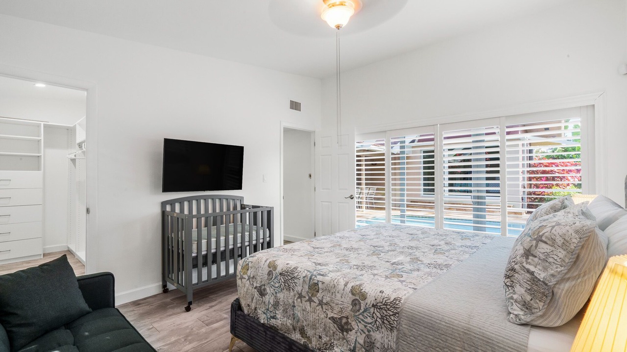 Photo of Bedroom in Hollywood Hills