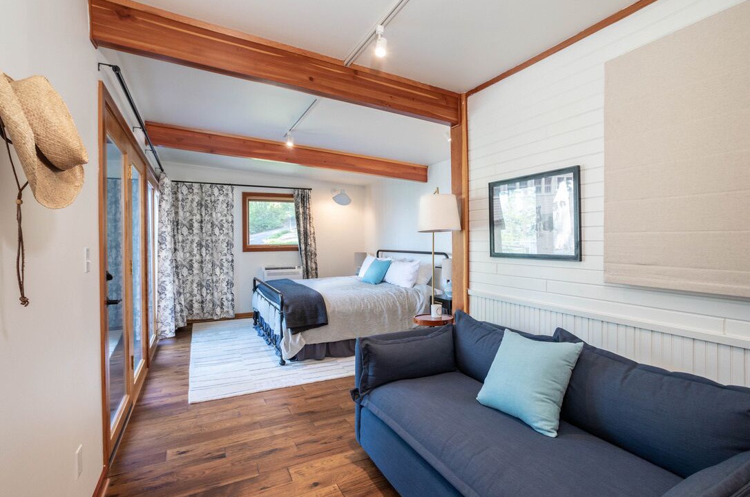 Photo of Bedroom in Woods Bay
