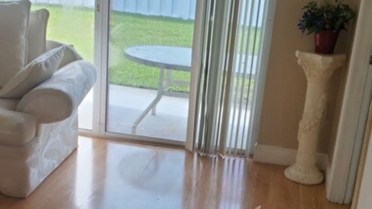 Photo of Livingroom in Pembroke Pines