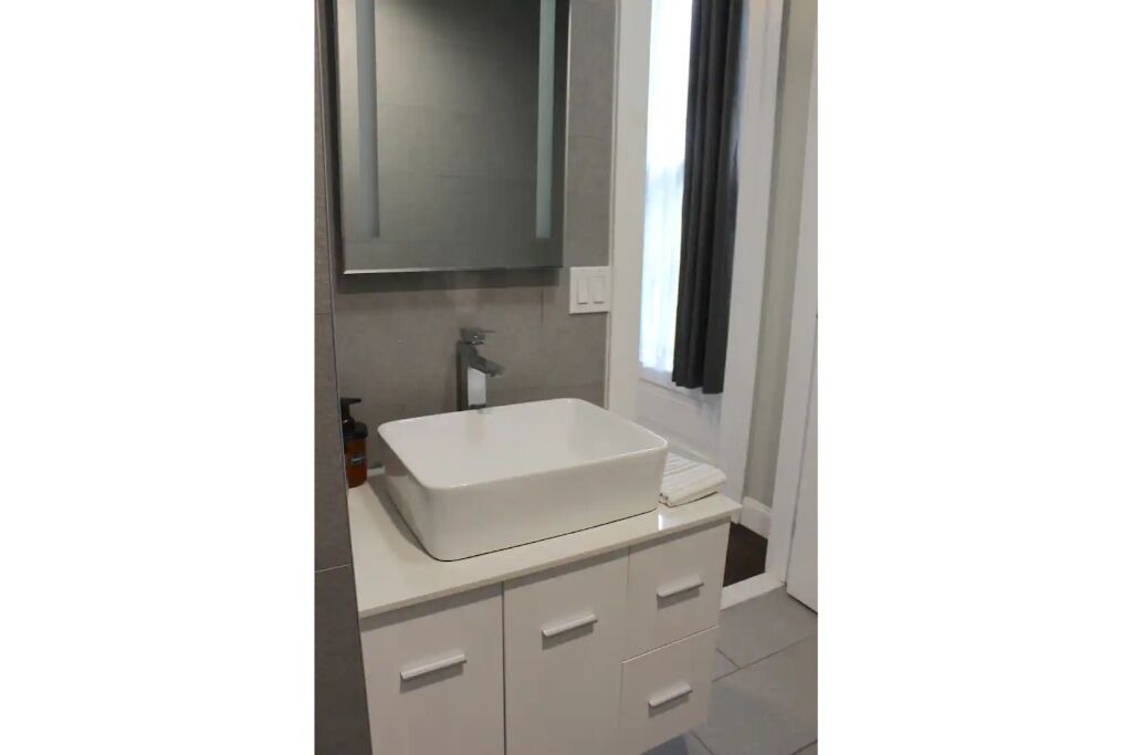 Photo of Bathroom in Albany