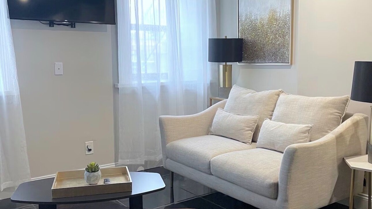 Photo of Livingroom in Albany