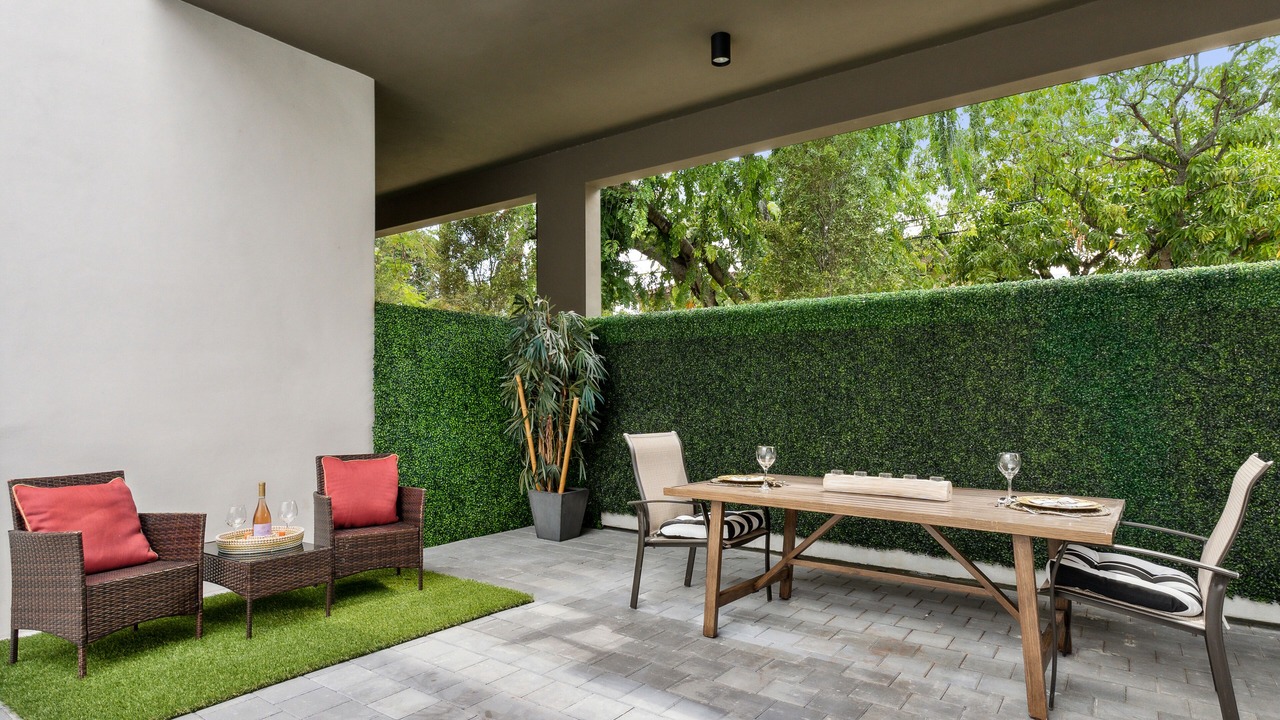 Photo of Outdoor in Coral Way