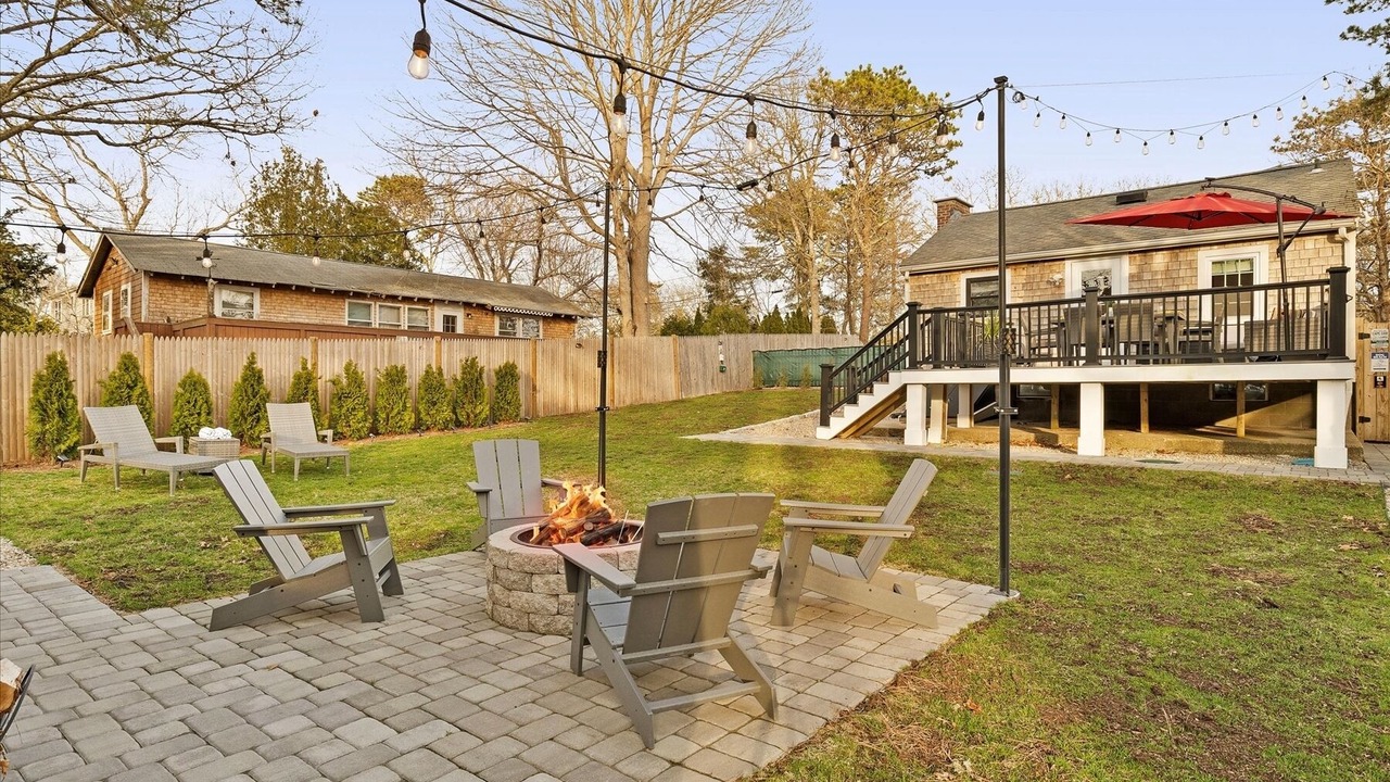 Photo of Others in West Yarmouth