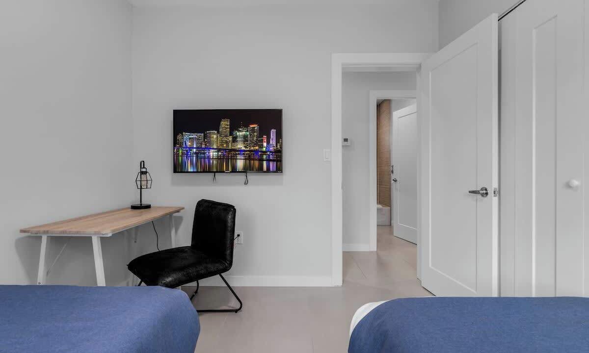 Photo of Bedroom in North Miami
