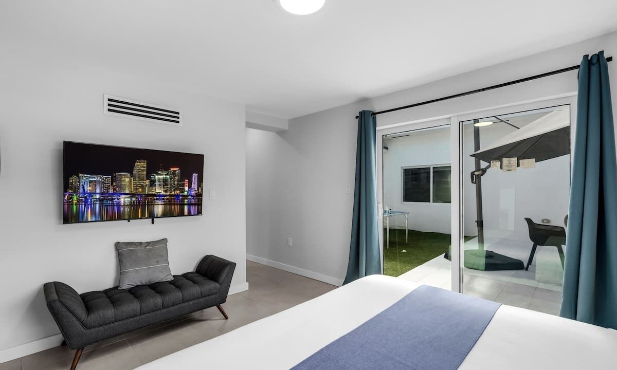 Photo of Bedroom in North Miami