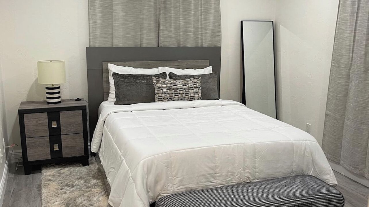 Photo of Bedroom in Royal Poinciana
