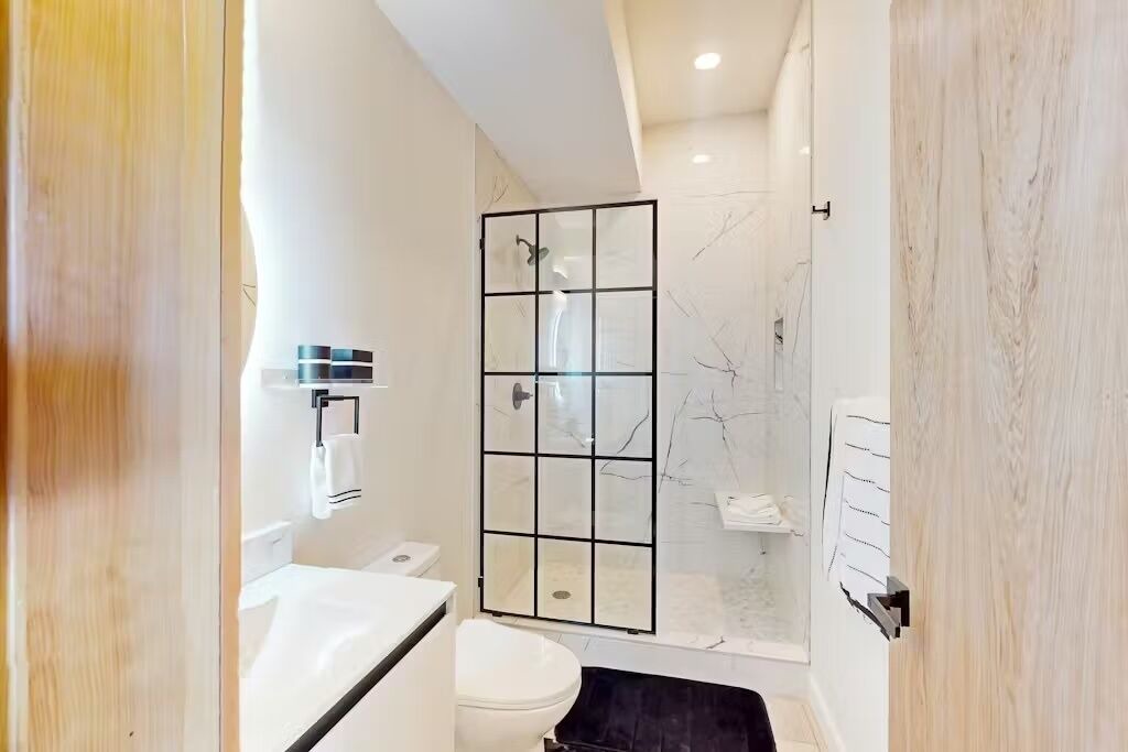 Photo of Bathroom in Edwardsville