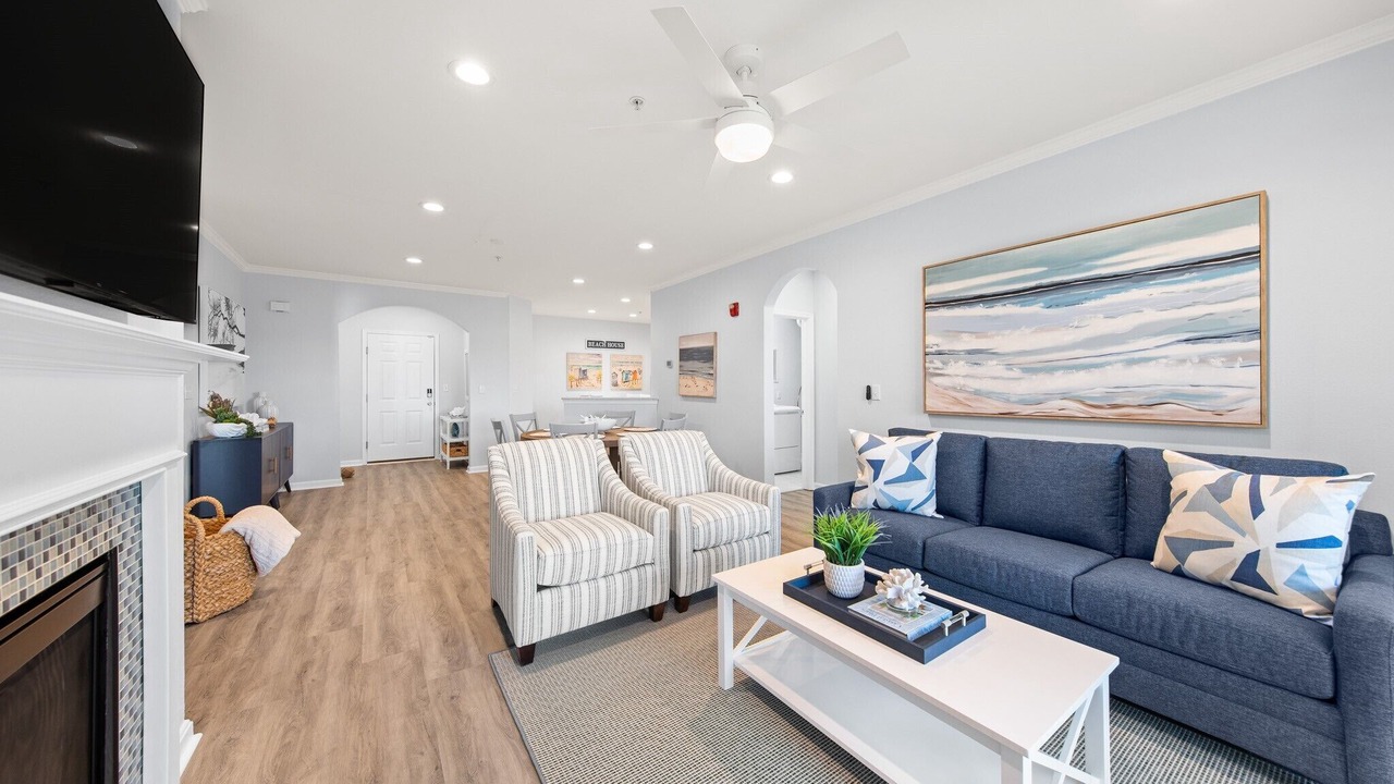 Photo of Livingroom in Bayside