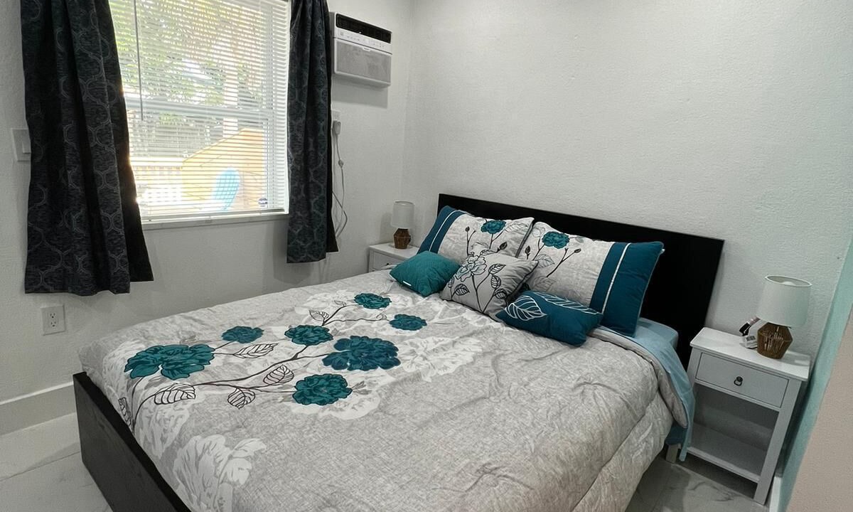 Photo of Bedroom in Lake Ridge