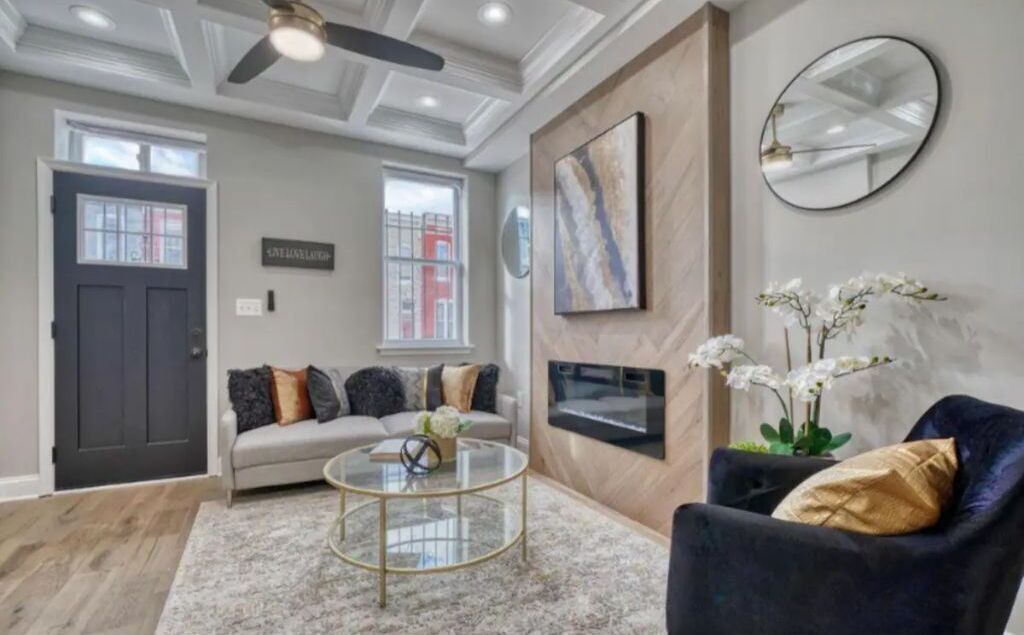 Photo of Livingroom in Downtown Baltimore