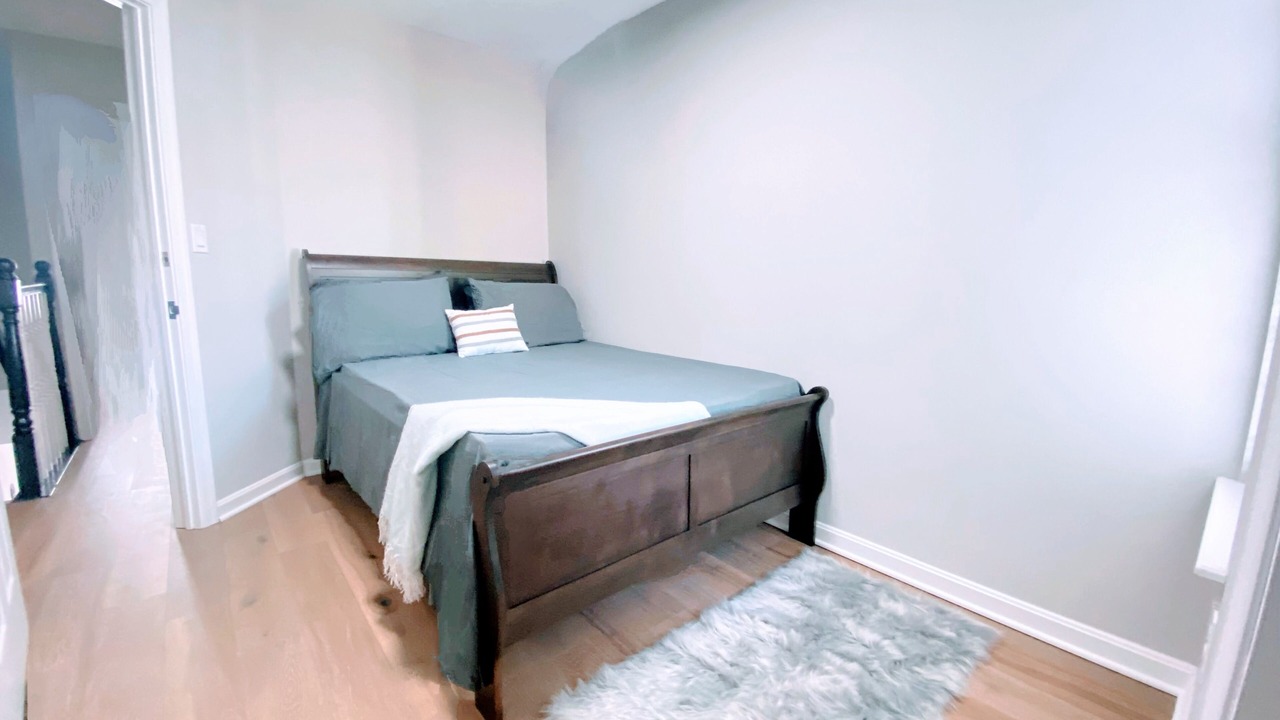 Photo of Bedroom in Downtown Baltimore