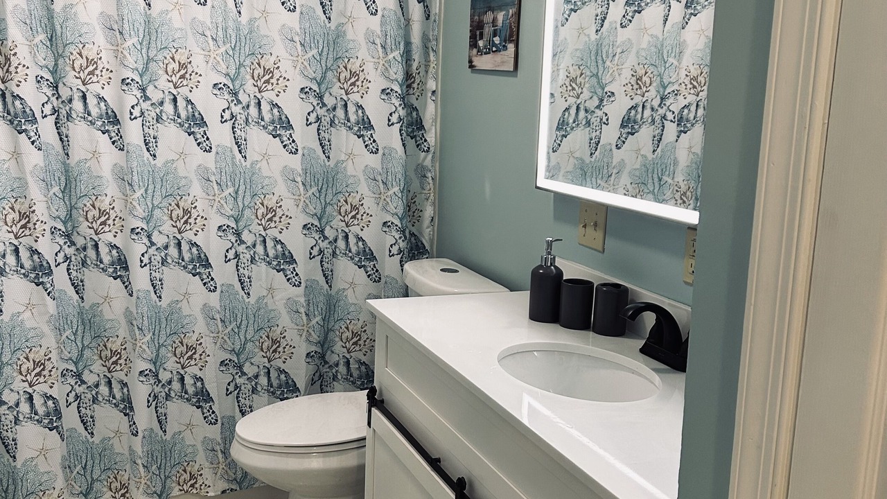 Photo of Bathroom in Cedar Neck