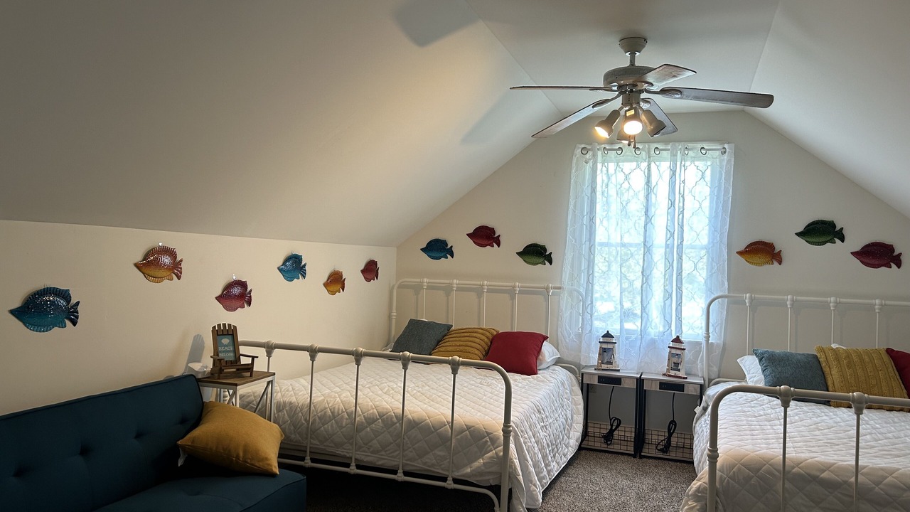 Photo of Bedroom in Cedar Neck