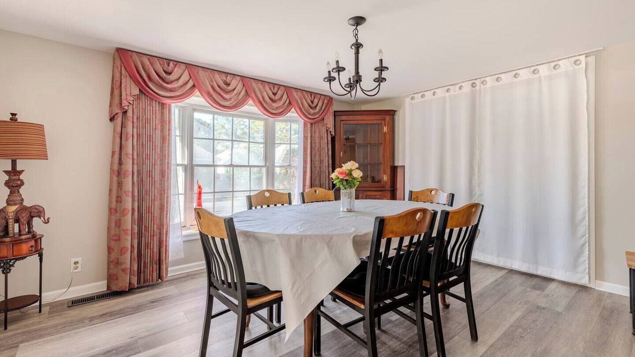 Photo of Livingroom in Salisbury