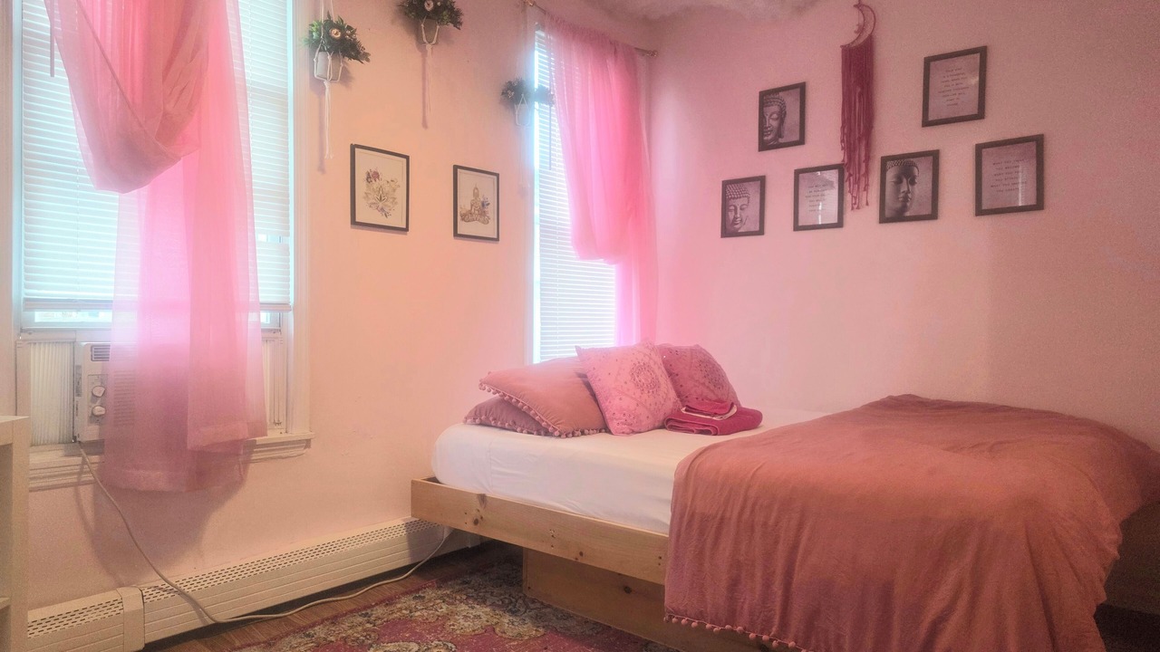 Photo of Bedroom in West Side