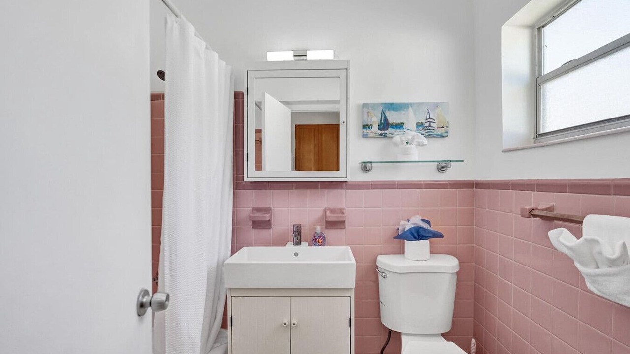 Photo of Bathroom in North Beach