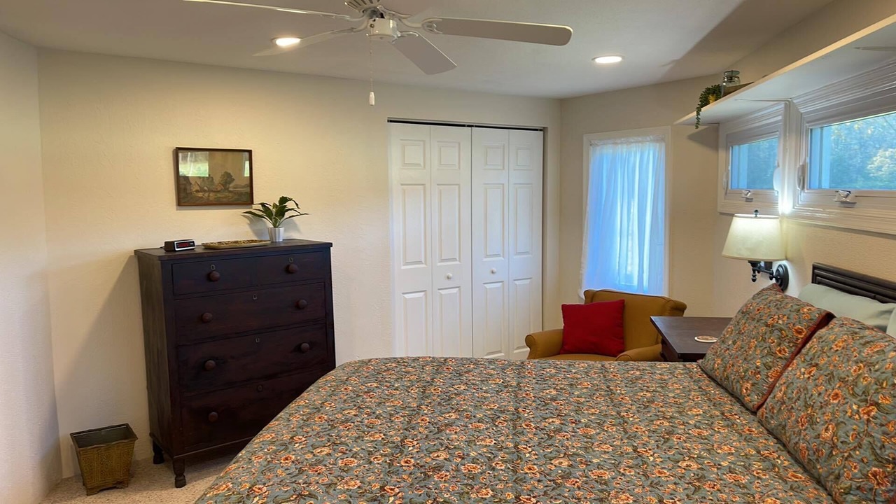 Photo of Bedroom in Pocomoke City