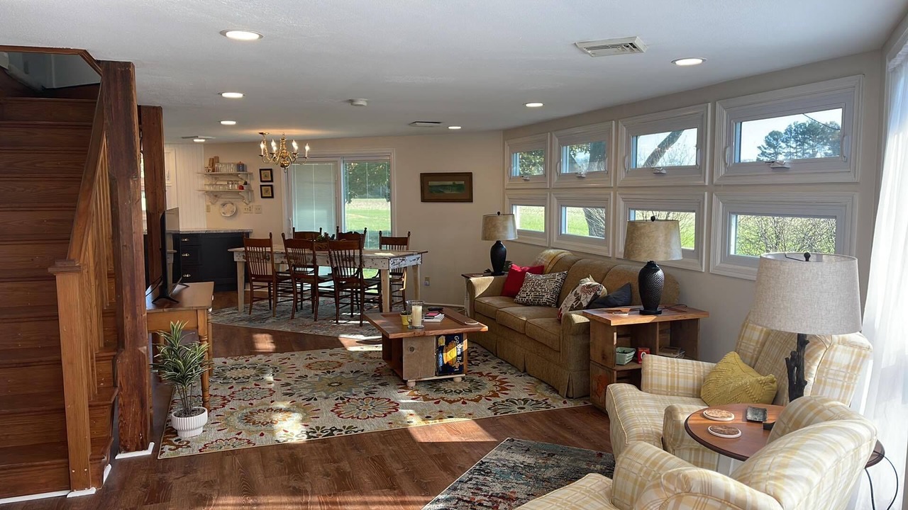 Photo of Livingroom in Pocomoke City