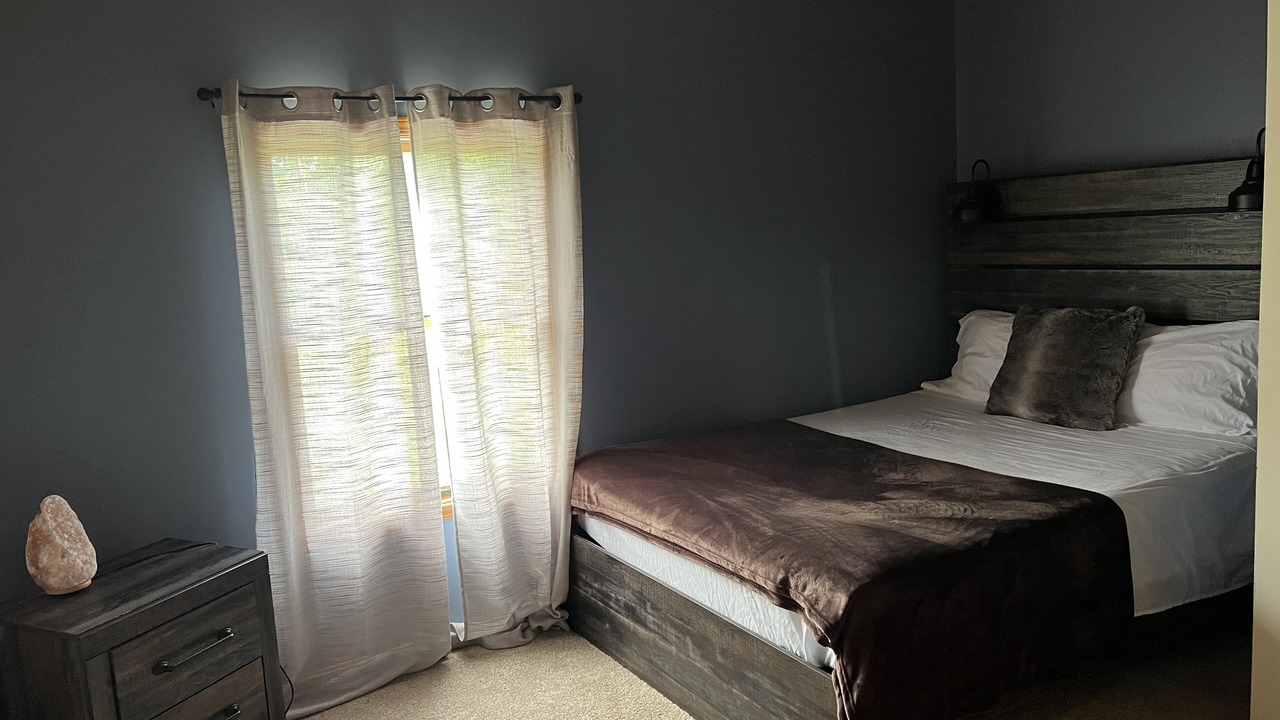 Photo of Bedroom in Hinckley