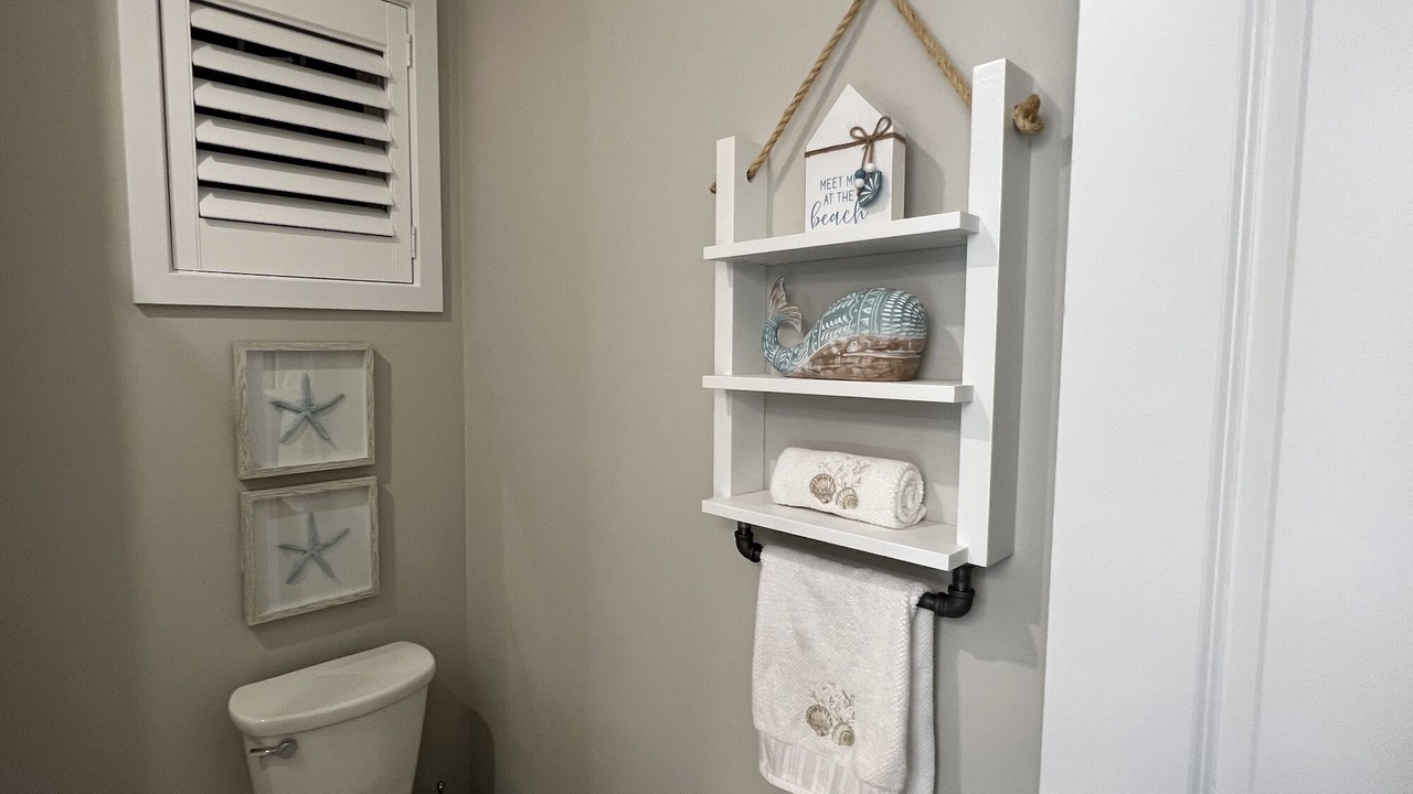 Photo of Bathroom in Anglesea