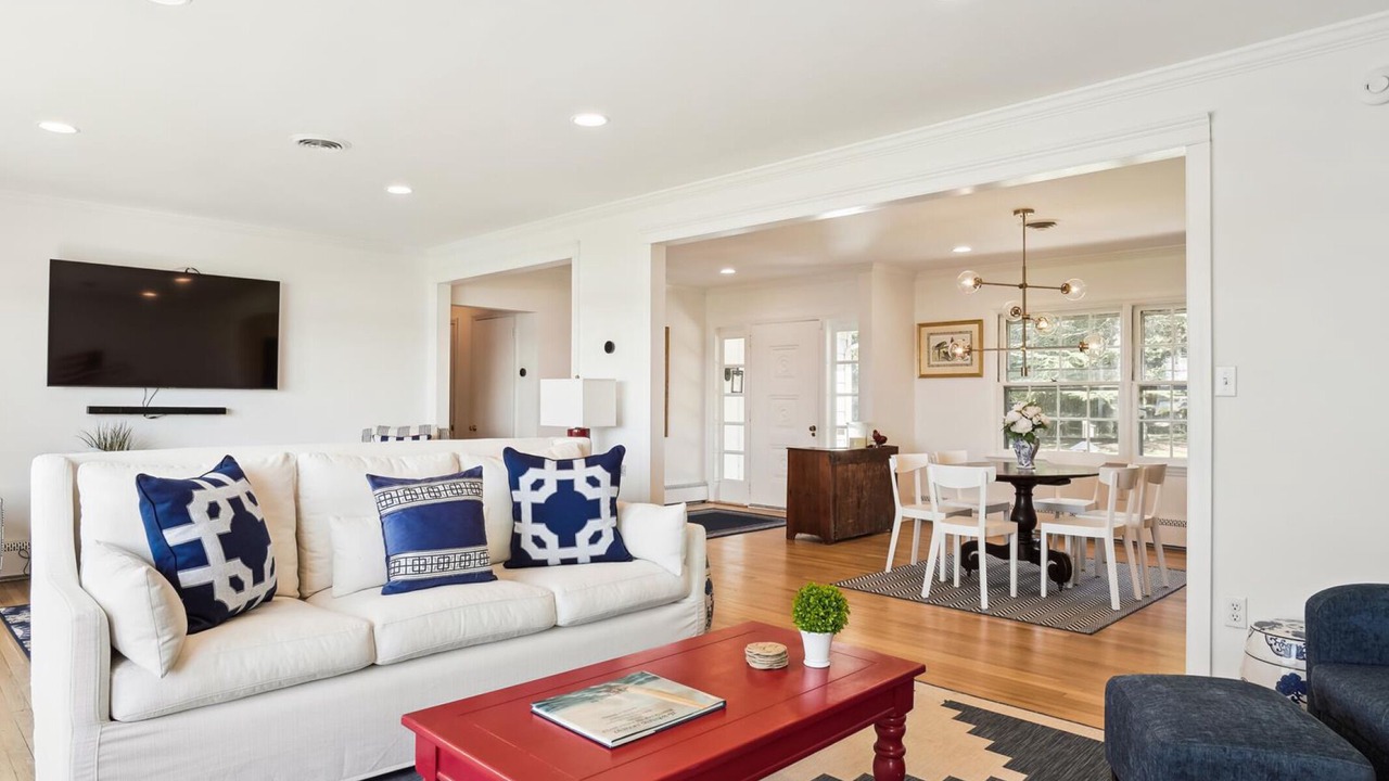Photo of Livingroom in Easton