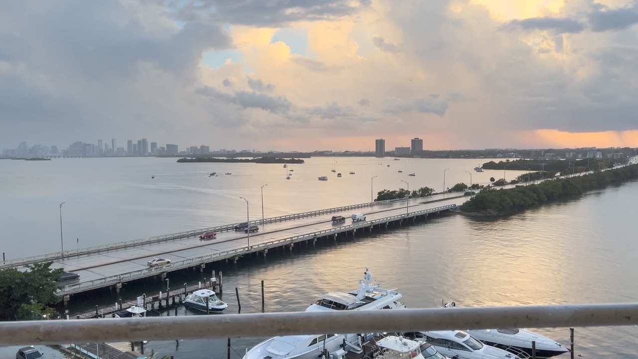 Photo of Patio Balcony in North Bay Village