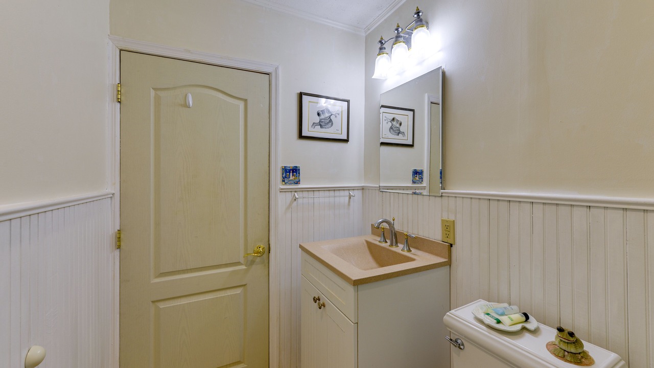Photo of Bathroom in Del Haven
