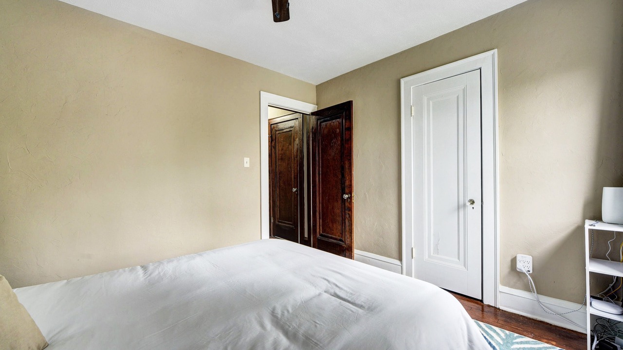 Photo of Bedroom in Cleveland