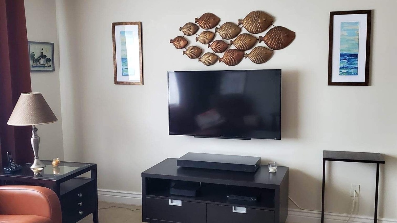 Photo of Livingroom in Harbor Village